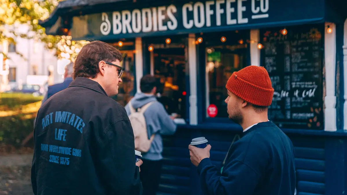 Brodie's on The Wall – cake shop in Cardiff town centre